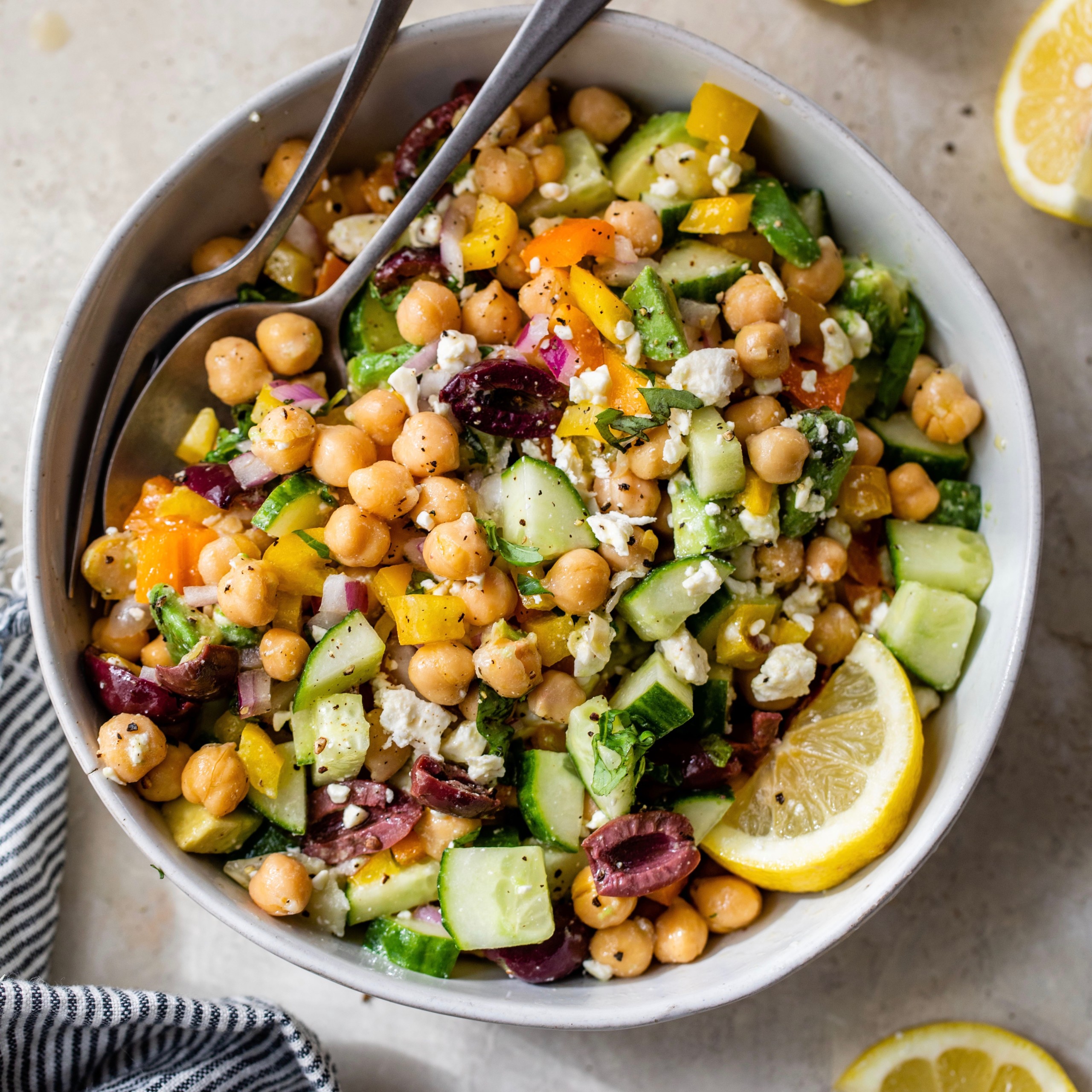 Easy Healthy Chickpea Salad: Perfect for Meal Prep & Quick Lunches